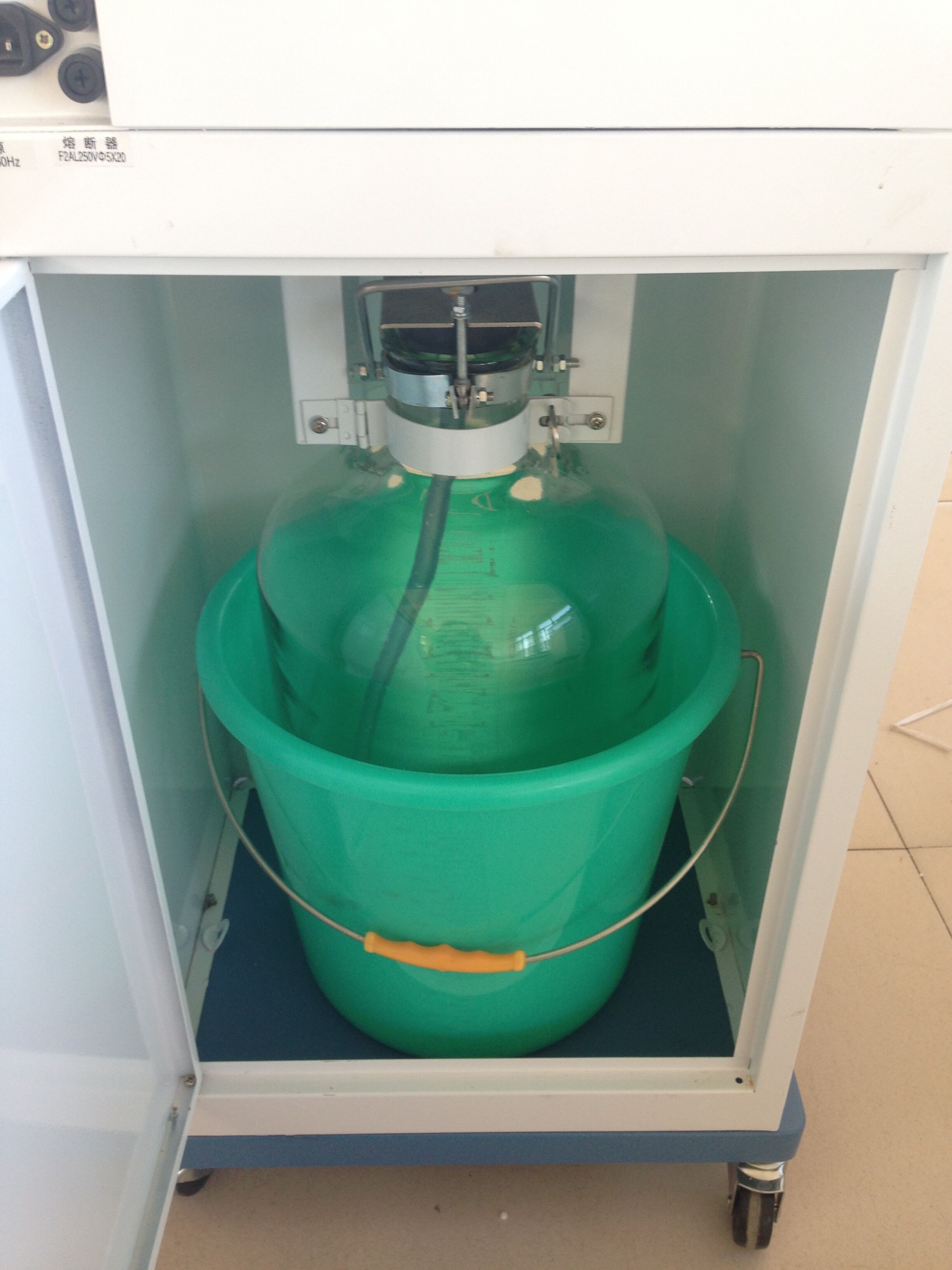 Máquina de lavado gástrico barata MSLYM18