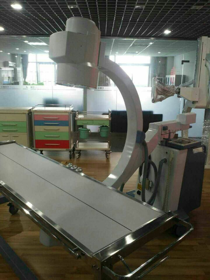 Máquina de Rayos X en C Avanzada B.S.D.CX34
