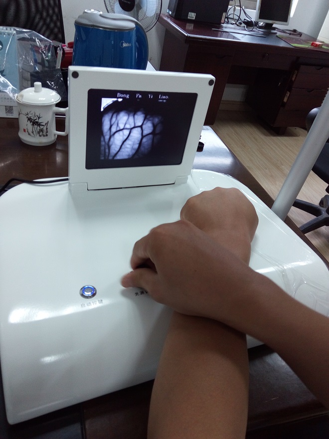 iv finder